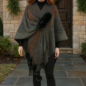 Faux Fur Pom-Pom Fringe Hem Poncho Sweater Wrap Colorful Knit Oversized Swawl